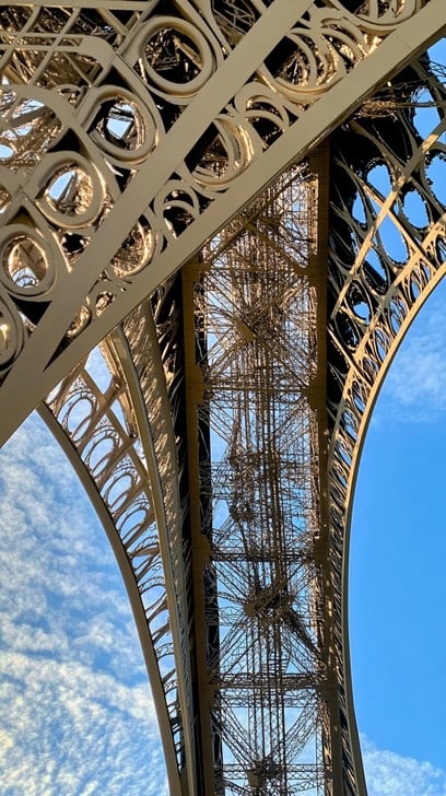 Iron lattice joints