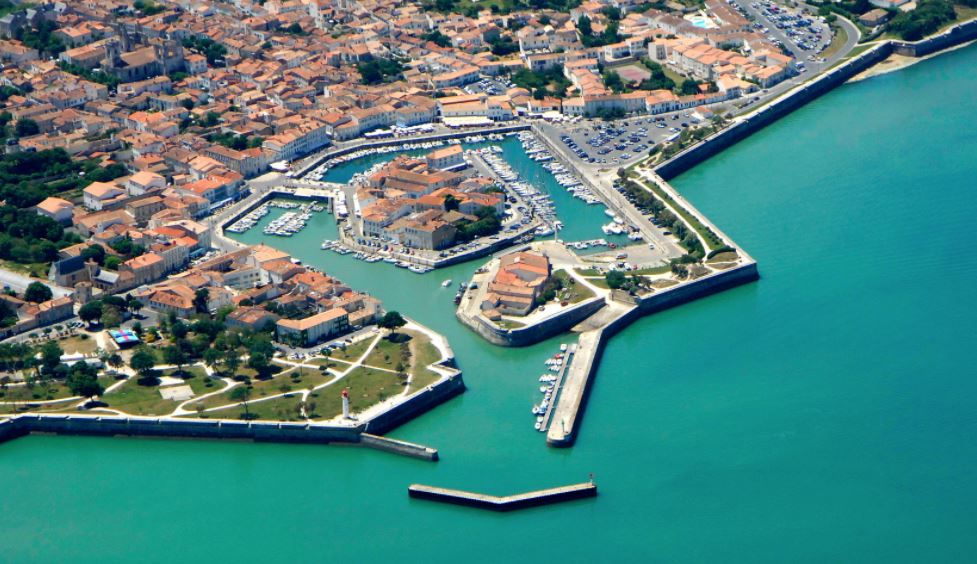 Harbour edge basin
