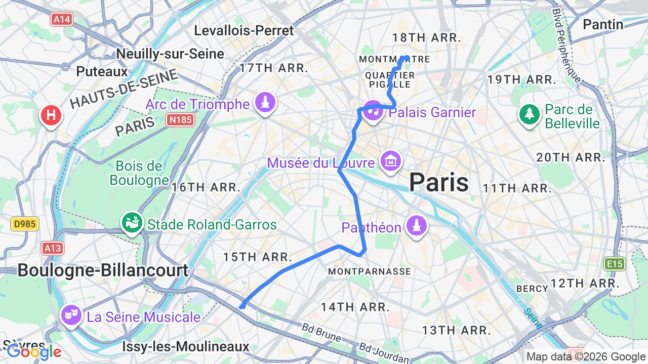 Quick lunch near hotel to Montmartre + Sacre-Coeur